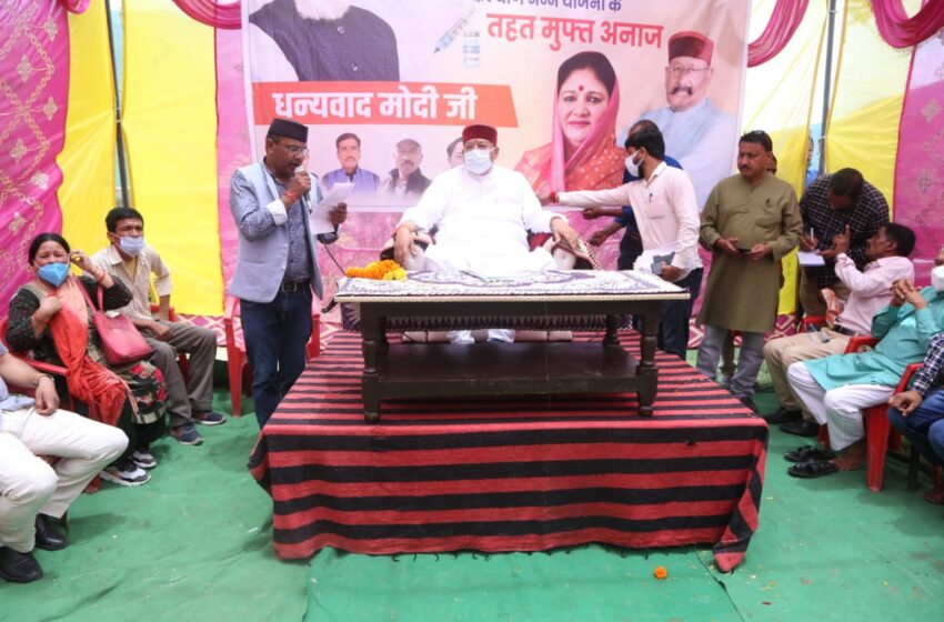  पर्यटन, लोक निर्माण, सिंचाई मंत्री एवं विधायक श्री सतपाल महाराज नेकरोड़ों रुपए की योजनाओं का लोकार्पण एवं शिलान्यास किया । 