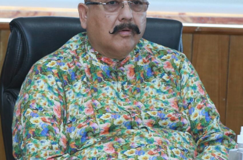 प्रदेश के पर्यटन, धर्मस्व एवं संस्कृति मंत्री श्री सतपाल महाराज ने चारधाम यात्रा पर लगी रोक के हटने पर कोर्ट के निर्णय का स्वागत किया।