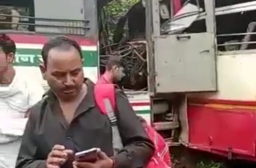 सहारनपुर के थाना बिहारीगढ़ में दो रोडवेज बस आपस में टकराई।