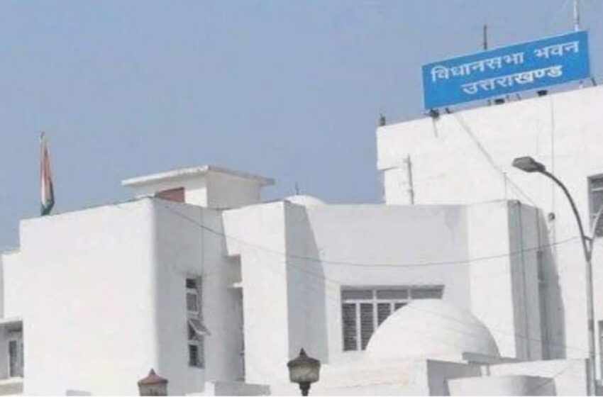 विधानसभा चुनाव आने पर प्रत्याशियों की अपनी-अपनी दावेदारी शुरू।