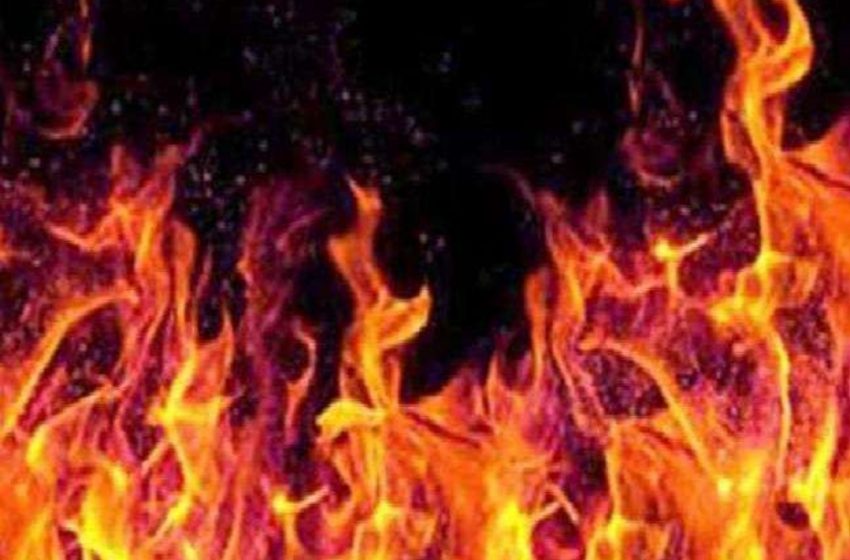  बागेश्वर में शादी में आतिशबाजी करना प़डा महँगा। 