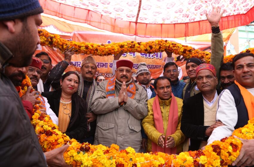  कैबिनेट मंत्री सतपाल महाराज ने कहा कि प्रधानमंत्री नरेंद्र मोदी जी ने ऋषिकेश से कर्णप्रयाग तक रेलवे लाइन को पहुंचाने के मेरे ड्रीम प्रोजेक्ट को भी साकार किया। 