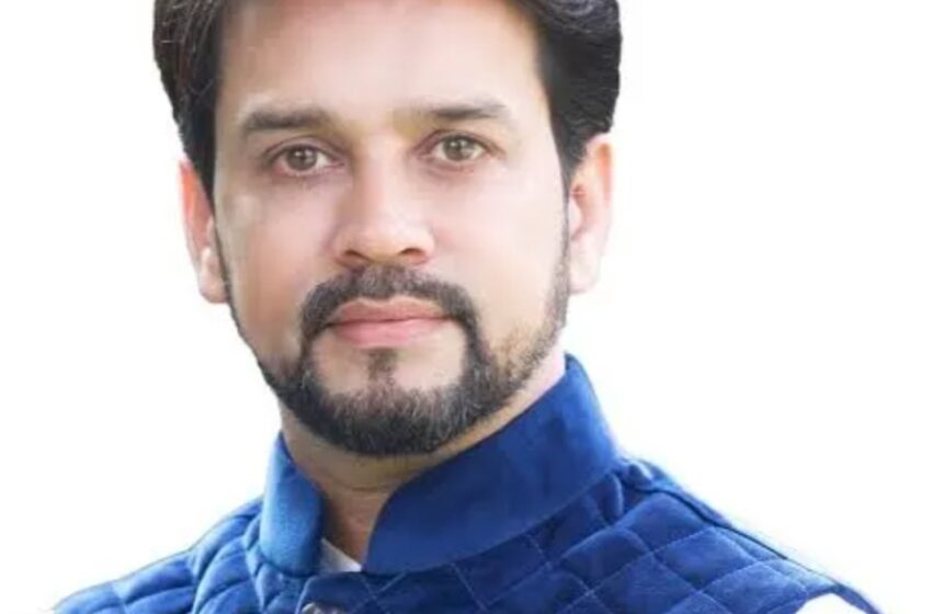  केंद्रीय मंत्री अनुराग ठाकुर ने कहा कि इत्र कारोबारी पर कार्यवाही होने से समाजवादी पार्टी परेशान। 