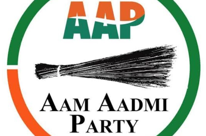  मेजर जनरल सेवानिवृत्त डॉ चंद्र किशोर ज़ख्मोला ने आम आदमी पार्टी छोड़ी।