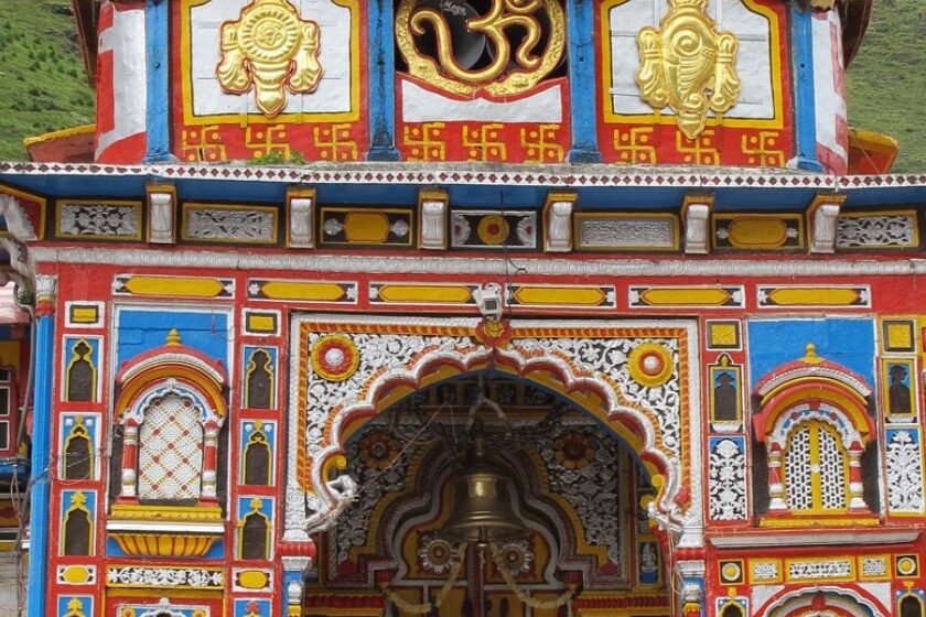  धर्माचार्यों द्वारा पंचाग गणना के पश्चात बदरीनाथ धाम के कपाट खुलने की तिथि 8 मई घोशित कि गई।