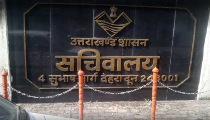  शॉट सर्किट होने से सचिवालय स्थित   मुख्यमंत्री   कार्यालय   में    लगी  आग।