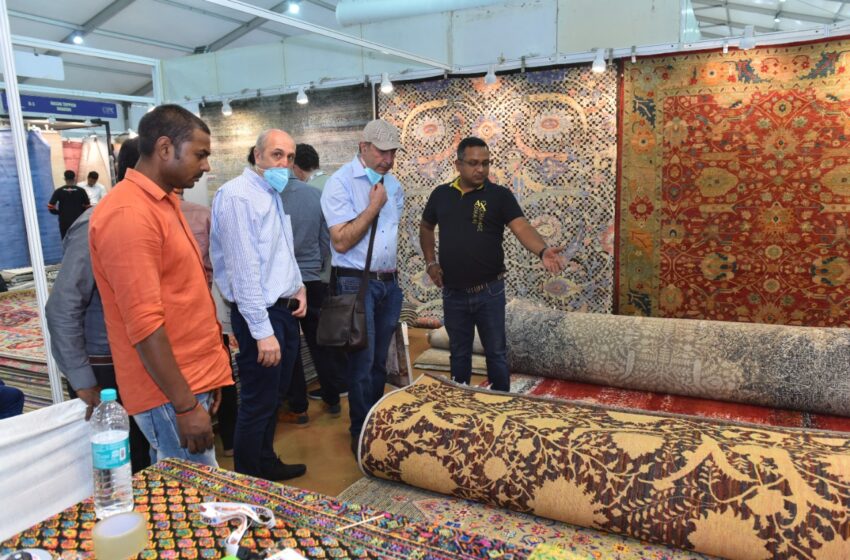  भारत सरकार के संरक्षण में चार दिवसीय इंडिया कार्पेट एक्सपो का किया।
