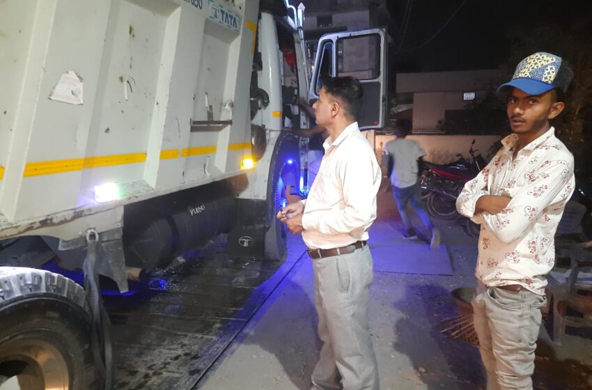  विकासनगर तहसीलदार सोहन सिंह रागंण के नेतृत्व में अवैध खनन पर कार्रवाई कि गई।