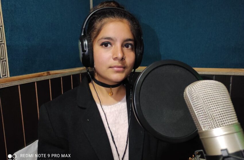  कुमाऊंनी लोकगायिका रूचि आर्य का नया लोकगीत यूट्यूब पर हुआ रिलीज।