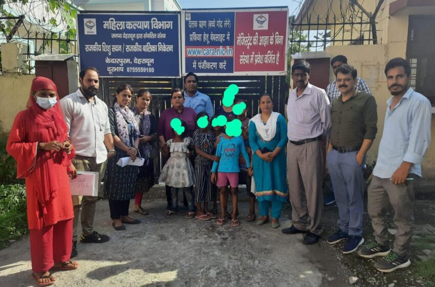  भिक्षावृत्ति उन्मूलन कार्यक्रम के अंतर्गत टीम द्वारा दो बालिकाओं को भीख मांगते हुए व चार बालिकाओं को कूड़ा बीनते हुए रेस्क्यू किया गया।