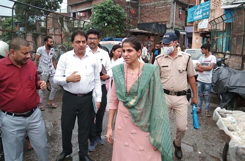  जिलाधिकारी श्रीमती सोनिका ने किया जिला आपदा प्रबंधन केंद्र का औचक निरीक्षण किया।