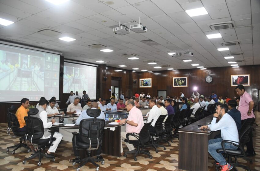  मा० मंत्री, पशुपालन, डेयरी विभाग श्रम एवं कौशल विकास एवं गन्ना विकास श्री सौरभ बहुगुणा जी की अध्यक्षता में शिविर का आयोजन किया गया।