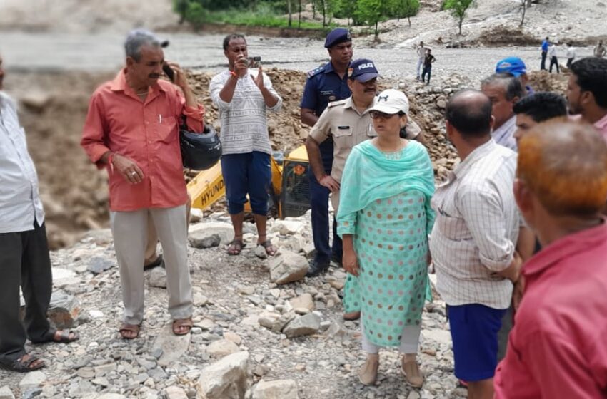  सरखेत में हुई तबाही के सर्च आपरेशन कि टीम को 3 शव बरामद हुए।