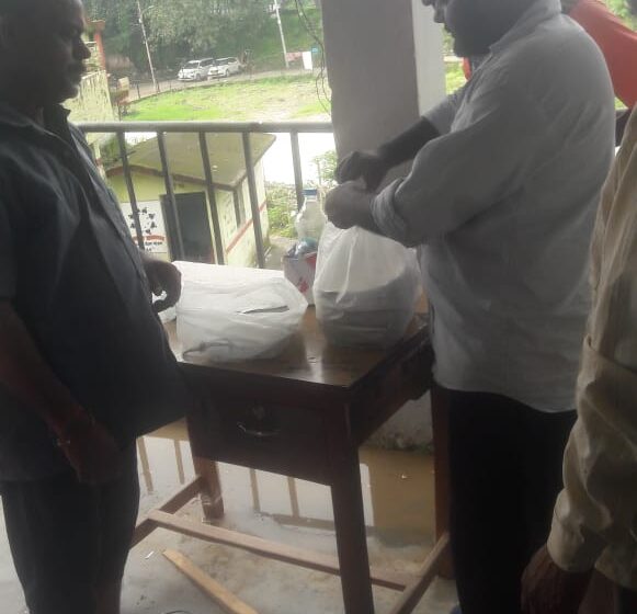  समस्त आपदाग्रस्त क्षेत्रों में जिला प्रशासन के माध्यम से खोज बचाव की कार्य जारी है।