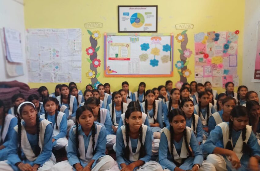  महिला सशक्तिकरण एवं बाल विकास विभाग और रूम टू रीड संस्था के सहयोग से बालिकाओं के लिए एक दिवसीय प्रशिक्षण गोष्ठी का आयोजन किया।