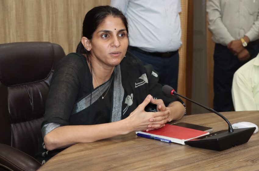  जिलाधिकारी श्रीमती सोनिका ने सभी जनपदवासियों को धनतेरस एवं दीपावली की शुभकामनाएं दी।