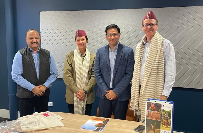  पशुपालन मंत्री सौरभ बहुगुणा ने डगल्ड सॉन्डर्स, राज्य कृषि मंत्री, न्यू साउथ वेल्स, आस्ट्रेलिया के साथ निर्वाचन कार्यालय डब्बों आस्ट्रेलिया में बैठक की।