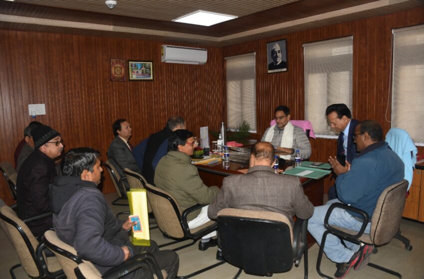  मा०पशुपालन मंत्री,सौरभ बहुगुणा ने व्यवसायिक डेरियों /गोशालाओं के संचालन में आ रही कठिनाईयों को दूर करने हेतु कुछ अहम निर्णय लिये।