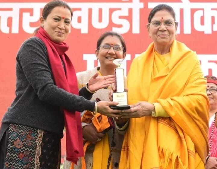  कैबिनेट मंत्री रेखा आर्या ने अभुदय संस्था द्वारा आयोजित पांच दिवसीय सृजन महोत्सव कार्यक्रम में शिरकत की।