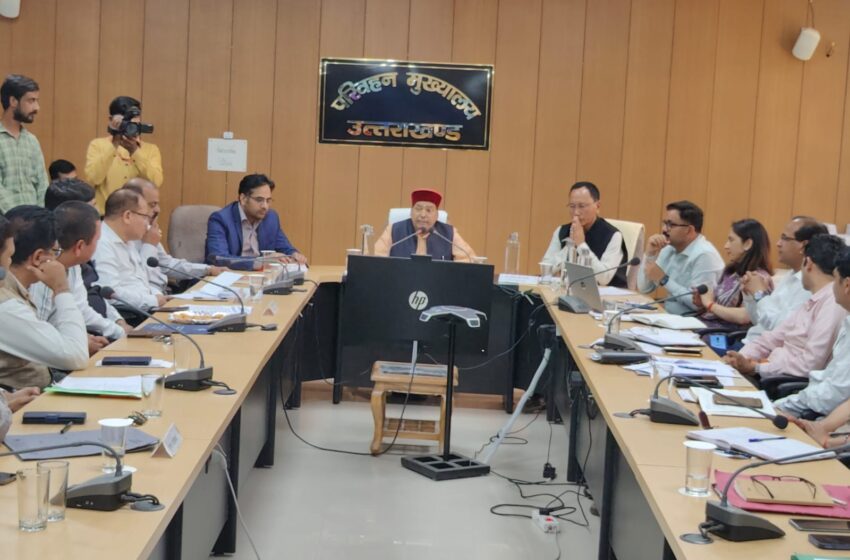  परिवहन मंत्री  चन्दन रामदास ने चारधाम यात्रा-2023 के संबंध में परिवहन अधिकारियों कि बैठक ली।