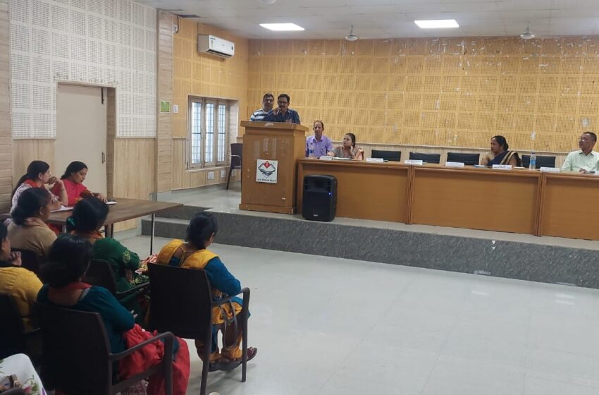  ब्लाॅक प्रमुख रायपुर श्रीमती ममता देवी की अध्यक्षता में क्षेत्र पंचायत समिति विकासखण्ड रायपुर की बैठक सम्पन्न हुई।