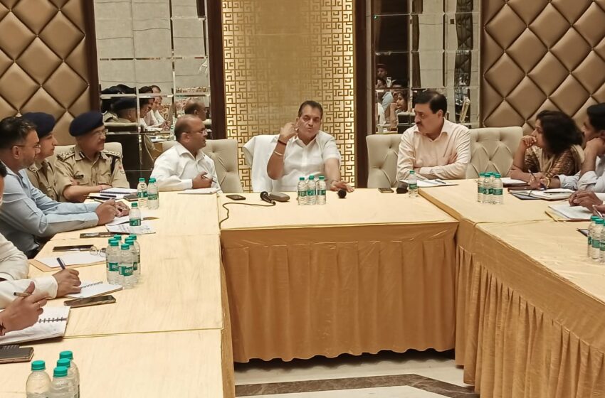  कैबिनेट मंत्री डॉ प्रेमचंद अग्रवाल ने जी-20 कार्यक्रम की तैयारियों को लेकर संबंधित विभागों के अधिकारियों के साथ समीक्षा बैठक की।