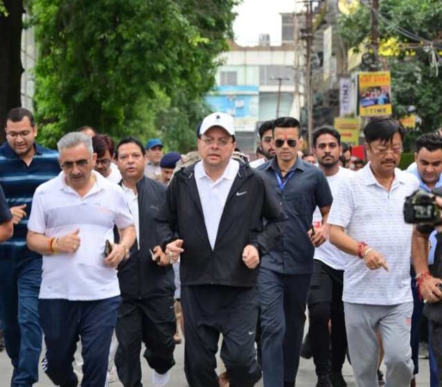  मुख्यमंत्री पुष्कर सिंह धामी ने प्रधानमंत्री नरेन्द्र मोदी के जन्म दिवस के अवसर पर ‘स्वच्छता लीग मैराथन’ का शुभारंभ किया।