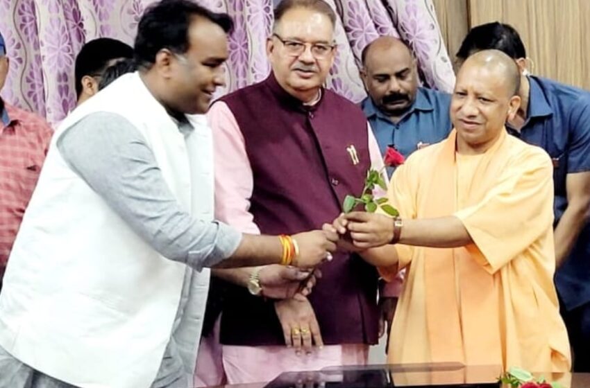  उत्तर प्रदेश के मुख्यमंत्री योगी आदित्यनाथ जी ने देहरादून कार्यकर्ताओं का धन्यवाद ज्ञपित किया।