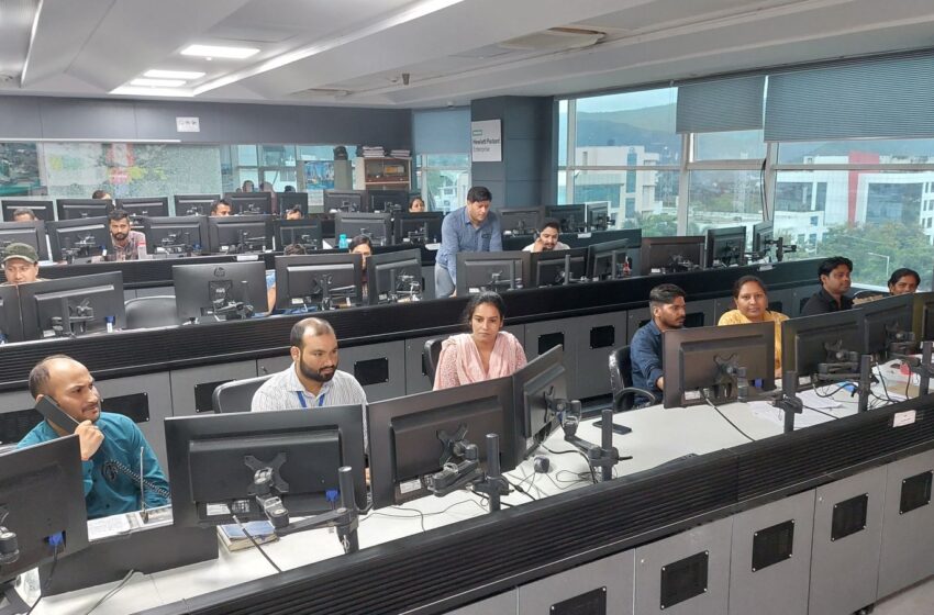  ज़िलाधिकारी श्रीमती सोनिका के निर्देशों से शहर में बढ़ते डेंगू के कहर से लड़ने के लिए डीआईसीसीसी में डेंगू कंट्रोल रुम बनाया गया।