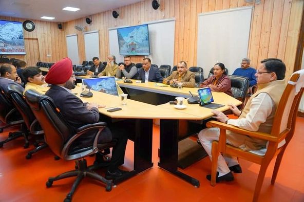  मुख्यमंत्री पुष्कर सिंह धामी ने उत्तराखंड ग्लोबल इन्वेस्टर्स समिट-2023″ को लेकर उच्च अधिकारियों के साथ बैठक की।