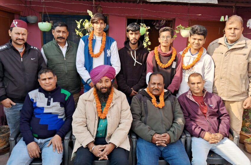  राष्ट्रवादी आर टी आई कार्यकर्ता एवम मानवाधिकार महासंघ भारत में शिवम भट्ट जिला अध्यक्ष व जिला महासचिव पारस थपलियाल बने।