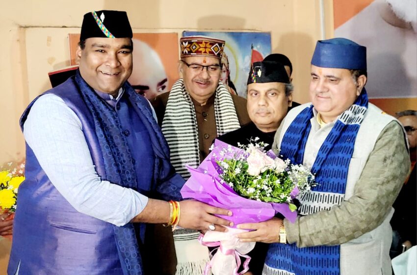  भारतीय जनता पार्टी उत्तराखण्ड में टिहरी लोकसभा चुनाव कार्यालय का उद्घाटन किया।