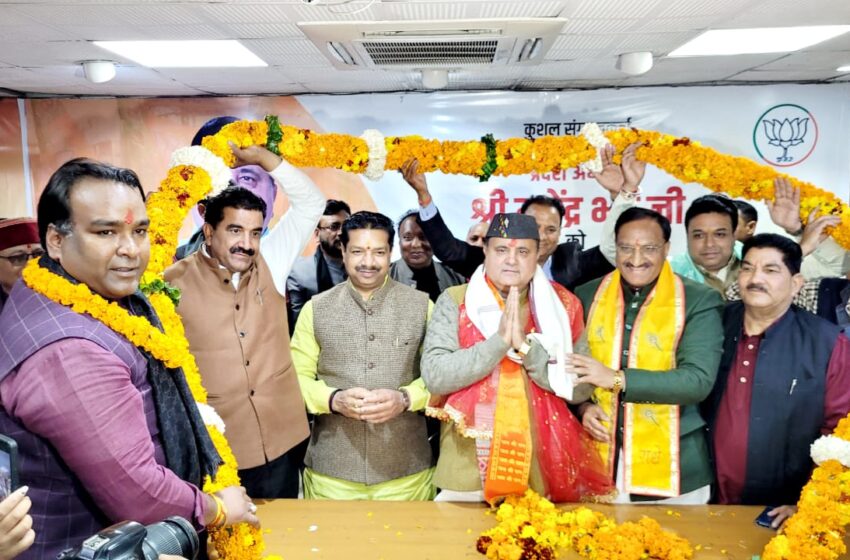  महानगर अध्यक्ष सिद्धार्थ उमेश अग्रवाल जी के नेतृत्व में सैकड़ो युवा साथियों के साथ प्रदेश के यशस्वी अध्यक्ष आदरणीय महेंद्र भट्ट जी को राज्यसभा सांसद नियुक्त होने पर स्वागत अभिनंदन किया ।