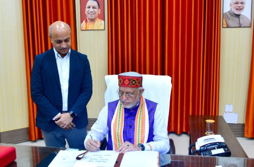  वित्त मंत्री सुरेश कुमार खन्ना ने कहा की यह बजट प्रदेश को 1 ट्रिलियन डालर की अर्थव्यवस्था बनाने का मजबूत आधार स्तम्भ बनेगा।