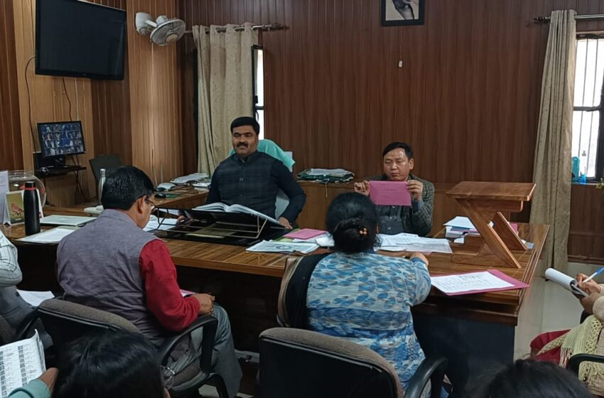  अपर जिलाधिकारी वित्त एवं राजस्व रामजीशरण शर्मा ने लोकसभा सामान्य निर्वाचन -2024, को शांतिपूर्वक, सम्पन्न कराने हेतु अधिकारियों एवं कार्मिकों को प्रशिक्षण दिया।