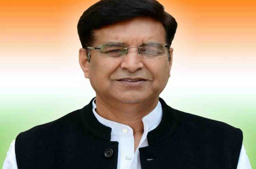  प्रीतम सिंह ने केंद्रीय नेतृत्व का आभार व्यक्त करते हुए कहा कि जो जिम्मेदारी केंद्रीय नेतृत्व ने उनको दी है उसका अच्छे तरीके से निर्वहन करेंगे।