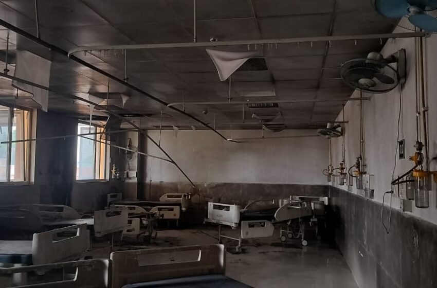  पंडित दीन दयाल उपाध्याय जिला अस्पताल कोरोनेशन में शार्ट सर्किट होने से लगी आग।