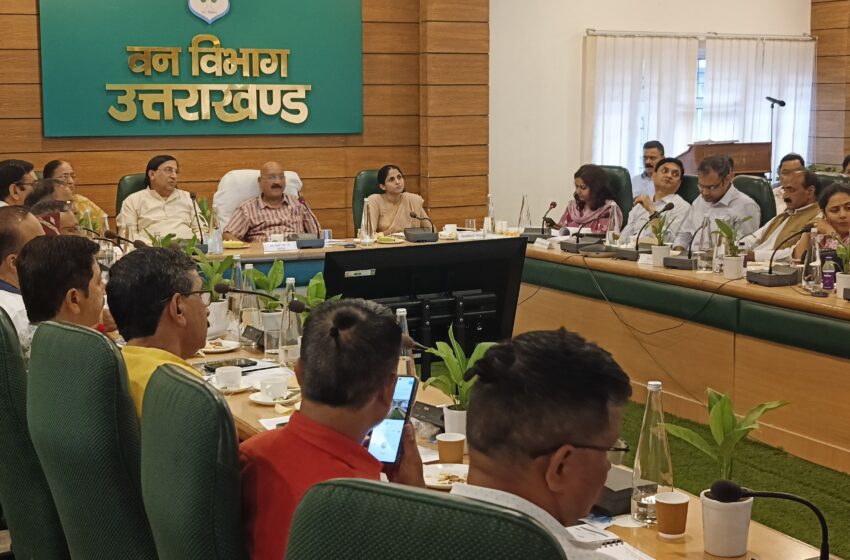  माननीय प्रभारी मंत्री जनपद देहरादून श्री सुबोध उनियाल की अध्यक्षता में जिला योजना समिति की बैठक आयोजित की।