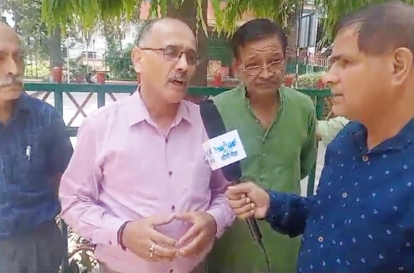  उत्तराखंड आंदोलनकरियों कि मांगो को लेकर उत्तराखंड आंदोलनकारी मंच ने दिया धरना।