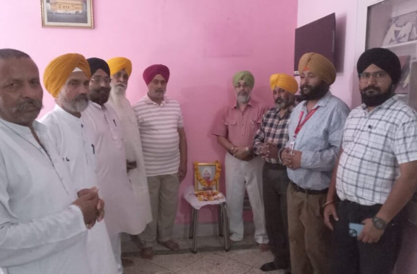  उत्तराखंड बंजारा सेवा संघ ऑल इंडिया ने  सचिव चरण सिंह नायक की चौथी पुण्यतिथि में श्रदांजलि अर्पित की।