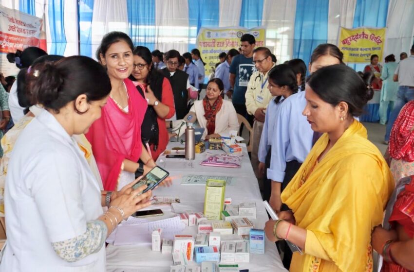  महाराणा प्रताप सामुदायिक भवन में बहुउद्देशीय विधिक साक्षरता एवं जागरूकता शिविर का आयोजन किया गया,शिविर में विभिन्न सरकारी/गैर सरकारी विभागों के प्रतिनिधि उपस्थित रहे।