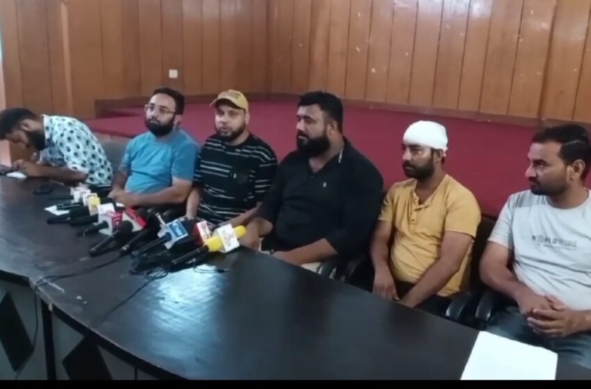  मुस्लिम सेवा संगठन के वक्ताओं ने मुस्लिम युवक पर हमला करने वालो पर योगी सरकार से न्याय की अपील की।