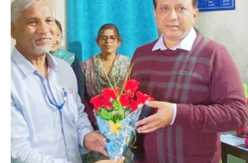  शिक्षा महानिदेशक बंशीधर तिवारी ने भराड़ीसैण इंटर कॉलेज का निरिक्षण किया।