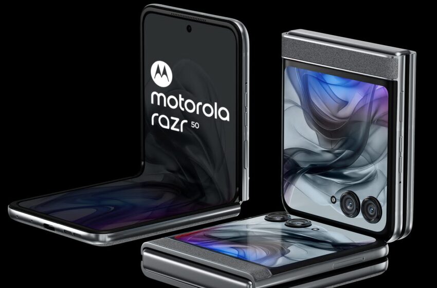  मोटोरोला कंपनी ने अपना लॉन्च किया Razr 50 फोल्डेबल स्मार्टफोन।
