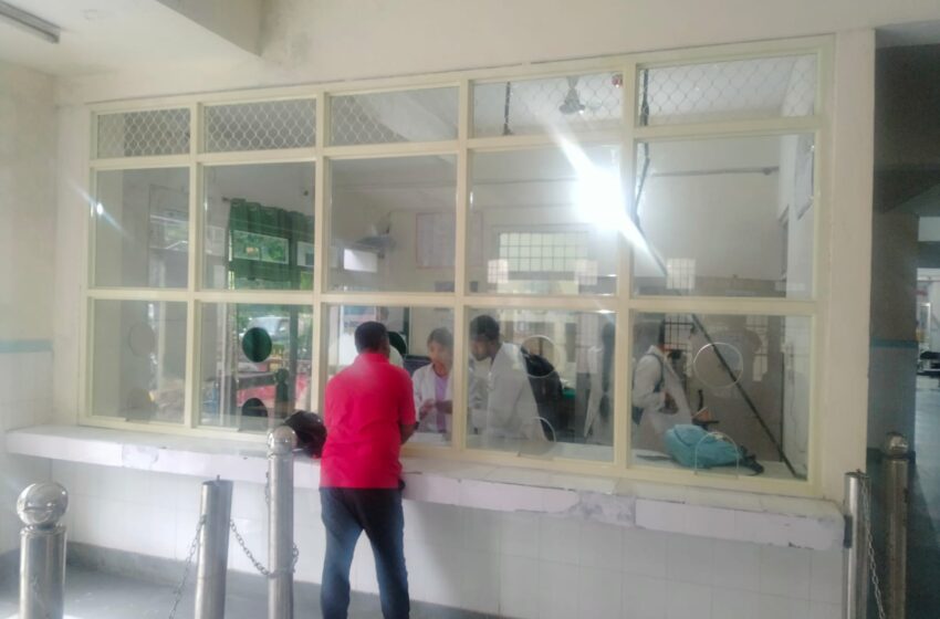  जिलाधिकारी श्री सविन बंसल कोरोनेशन अस्पताल को अपना ब्लड बैंक और स्पेशल न्यूबोर्न केयर यूनिट उपलब्ध कराने के लिए संकल्पबद्ध।