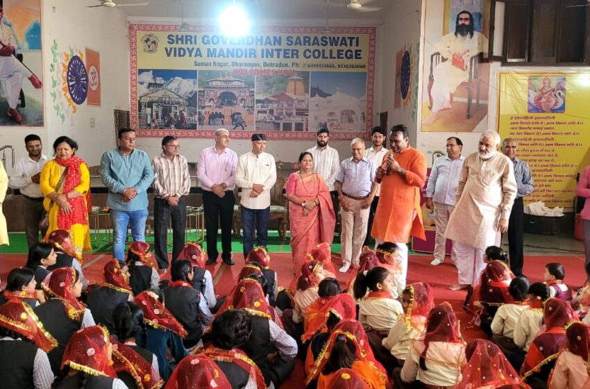  महानगर अध्यक्ष सिद्धार्थ उमेश अग्रवाल ने नवरात्रों के उपलक्ष में पंचम नवरात्र पर कन्याओं का विधिवत पूजन किया। 