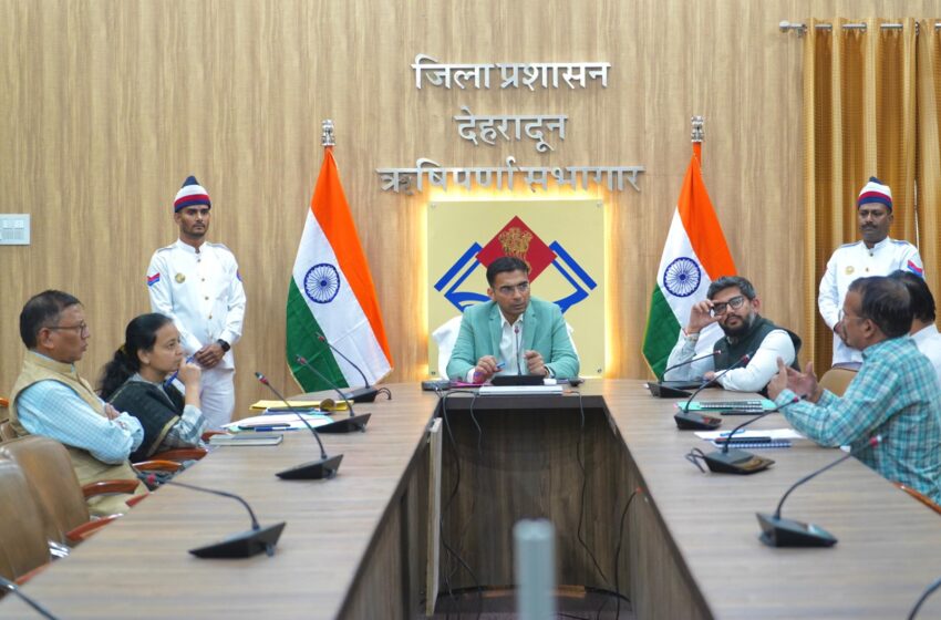  जिलाधिकारी सविन बंसल ने बताया की सरकारी स्कूलों के बच्चों को आधुनिक सुविधा व पढाई के साथ ही खेल के लिए अच्छा माहौल उपलब्ध कराना है लक्ष्य।