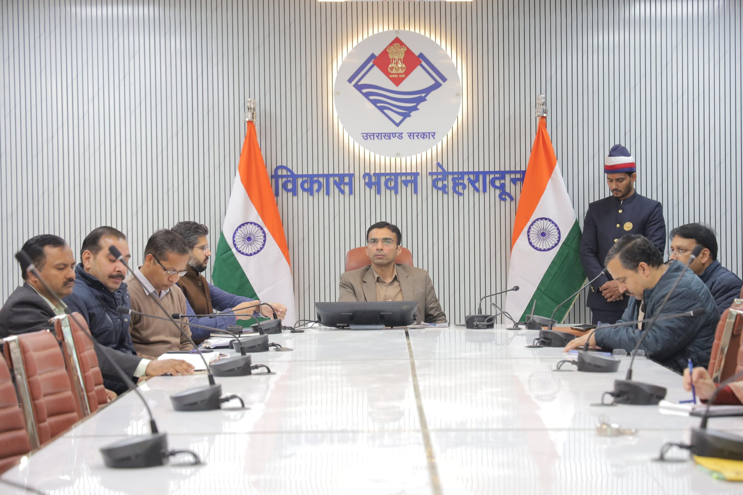  जनपद में जिलाधिकारी सविन बंसल के प्रयासों से जिलाधिकारी कार्यालय पत्र प्रबन्धन सिस्टम है तैयार।