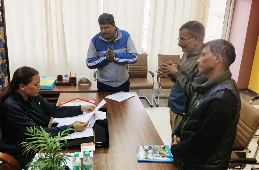  प्रान्तीय रक्षक दल हित संगठन के प्रदेश संयोजक श्री प्रमोद मंन्द्रवाल के नेतृत्व में प्रतिनिधिमंडल ने मंत्री श्रीमती रेखा आर्य से भेंट की।