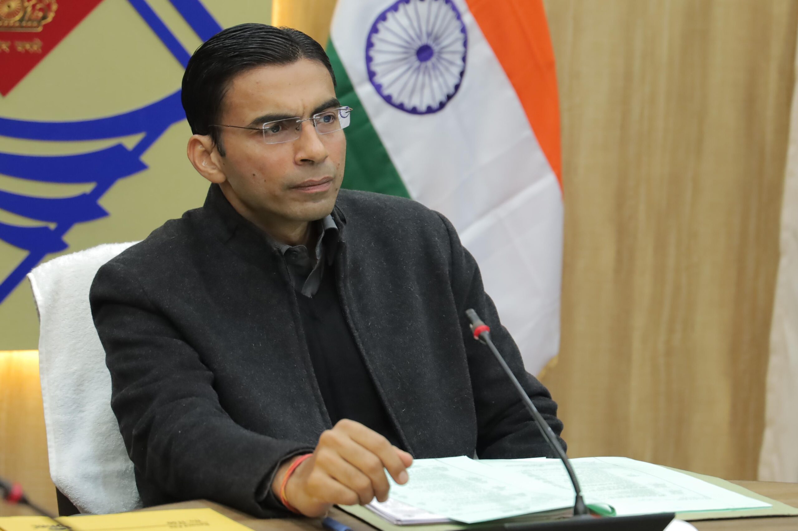  शीतकालीन यात्रा व्यवस्था हेतु जिलाधिकारी सविन बंसल ने तय की विभागों की जिम्मेदारी।